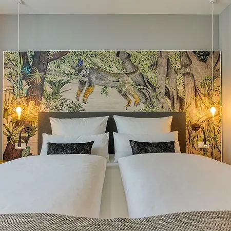 Ninetynine Hotel